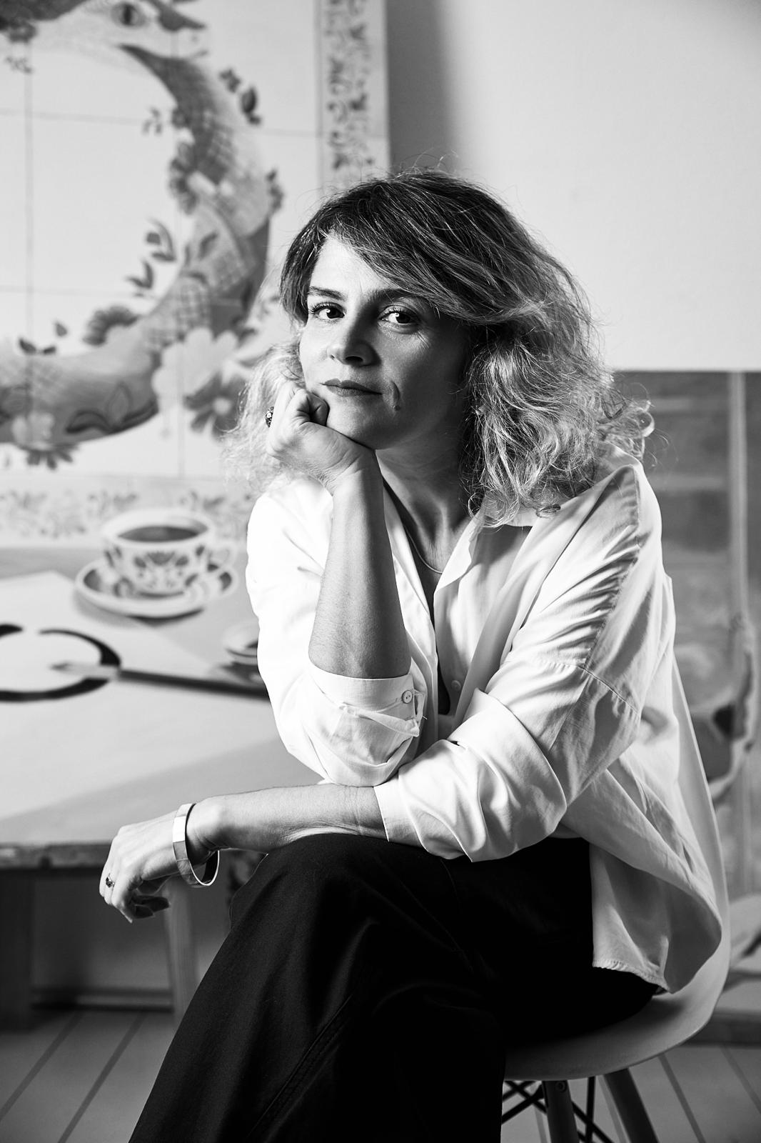 Black and white portrait of Gülfem Çetin Çapcı